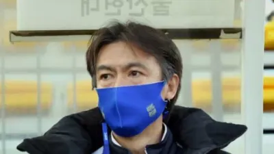 벤투호에 입성한 홍철 그러나 난감한 울산 홍명보 감독