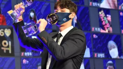 송교창 KCC와 5년 계약! KCC 맨으로 끝을 본다!