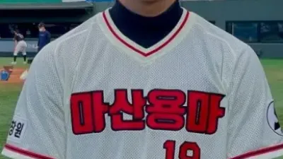 장현석, 마산 용마고의 주목받는 투수, 아시안게임 대표팀 합류 기대
