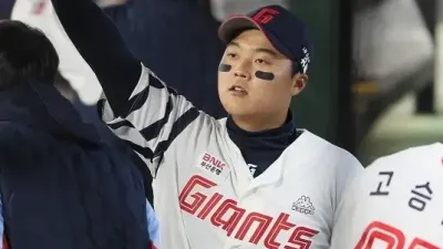 롯데 자이언츠 한동희 군 입대 및 김민성 영입 관련 최신 소식