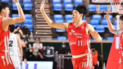 서울 SK, S-더비에서 삼성 제압하며 10연승 달성