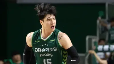 원주 DB, 리바운드 장악으로 KCC 제압하며 4강 플레이오프 승부의 균형 맞춰