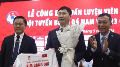 김상식 감독, 베트남 축구 대표팀 취임식…로열티와 위닝 멘탈리티 강조
