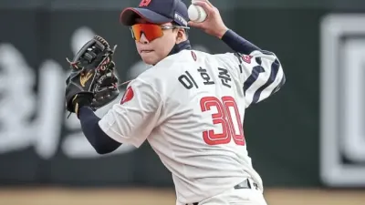 '로또준'의 등장? 롯데 자이언츠 이호준, 확실한 눈도장!