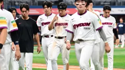 키움, 3년 연속 최하위…끝없는 추락