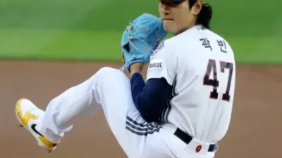159㎞ 강속구에 ML 시선 집중…곽빈, 9K 괴력투에도 웃지 못했다