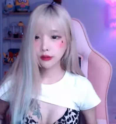 bj유혜디 가슴 타투 몸매