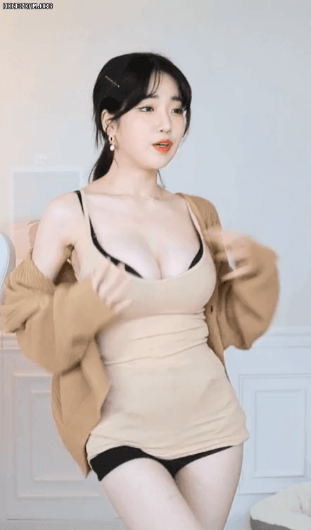 청순한 외모 몸매 섹시댄스