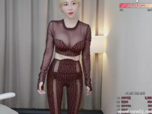 여캠 의상 몸매 지리네
