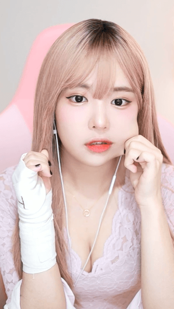 볼살 귀여운 잼미