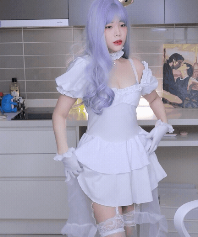 트위치 여캠 코스프레 게임 캐릭터 리얼하네