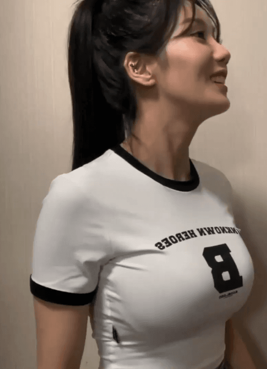 포니테일의 권은비