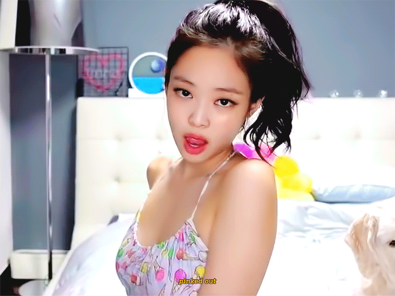 여자 아이돌 중 1탑인 제니