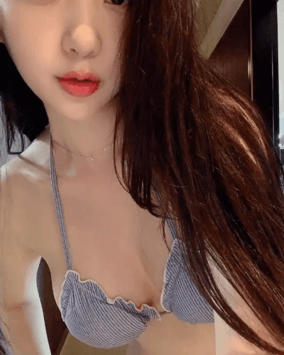 이어폰 챌린지하는 신재은