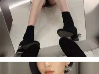 남편이 안해줘서 혼자 노는 유부녀