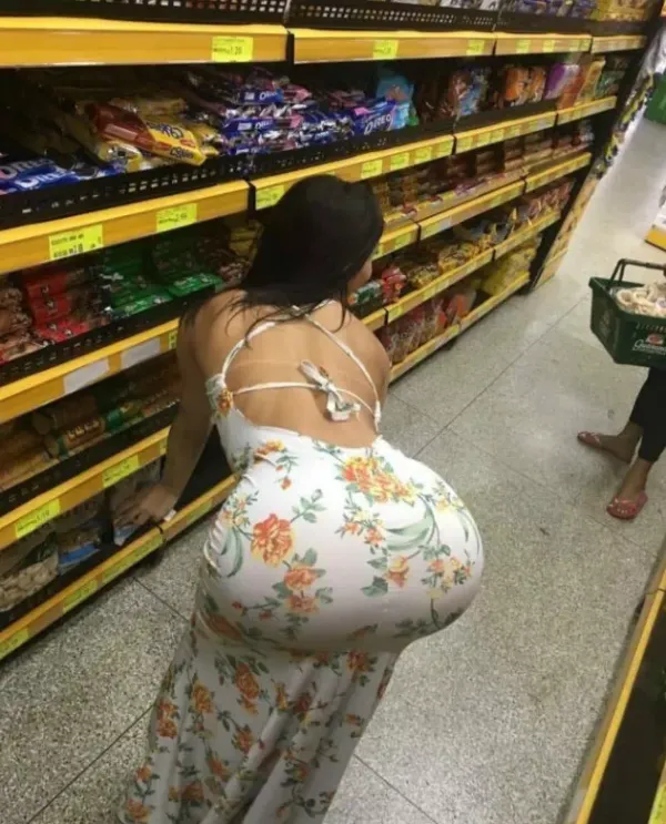 3분카레 사러왔다가 안구정화 개꿀
