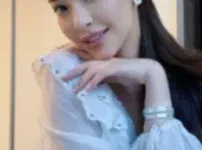 분위기 느낌 있는 서양녀